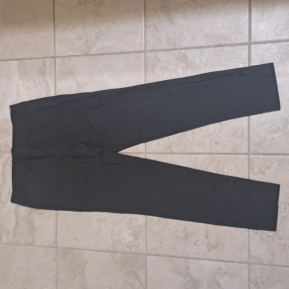 DONNA KARAN linen US4 pants with front pockets & side zipper~ $249.00 ~ DEFECT - Picture 1 of 6